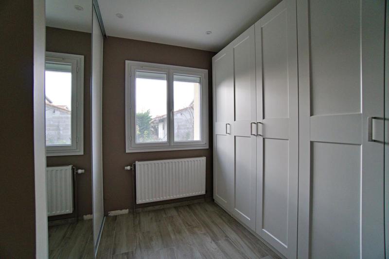 Maison - 97 m² - 5 pièces