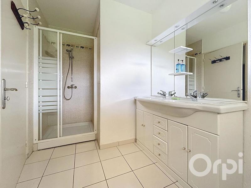 Maison - 450 m² - 8 pièces