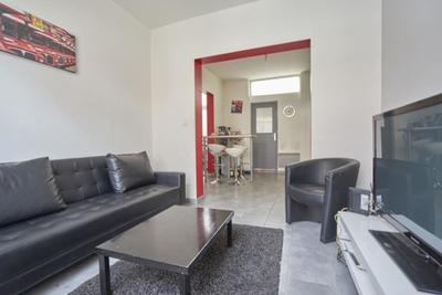 Maison - 85 m² - 5 pièces