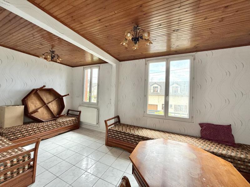 Maison - 192 m² - 7 pièces