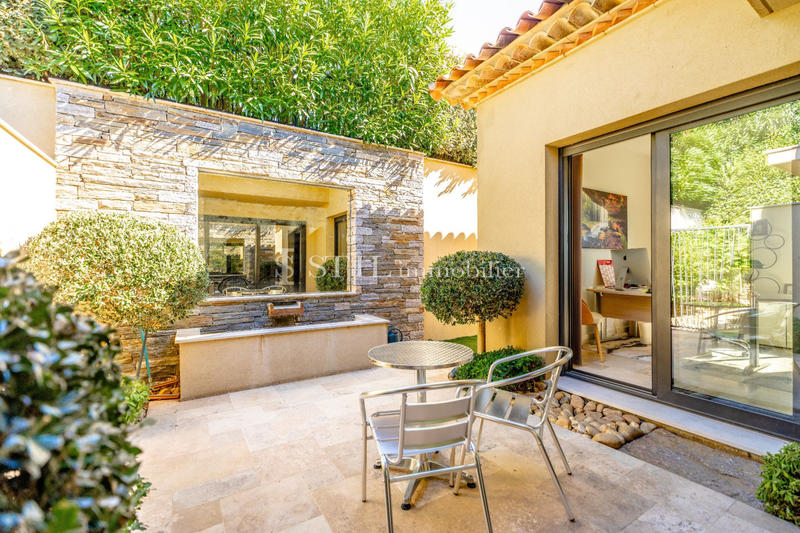 Villa - 157 m² - 5 pièces