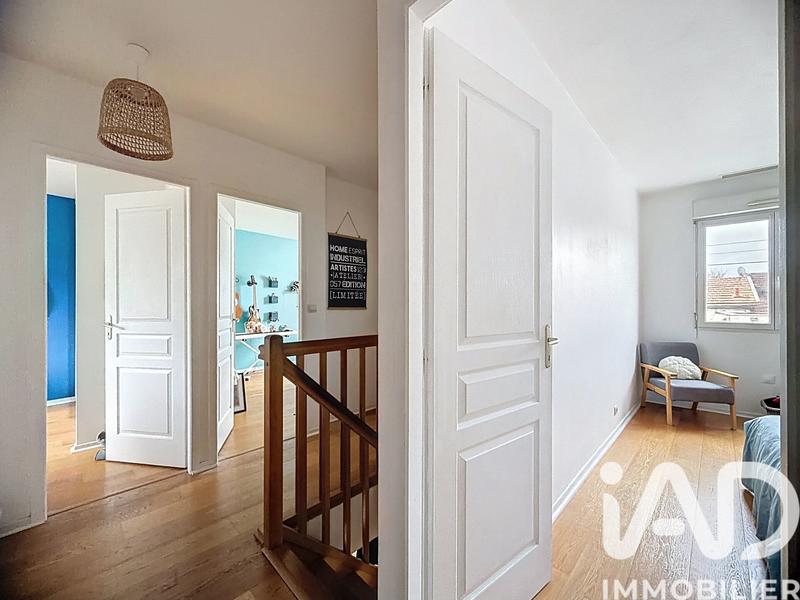 Maison - 105 m² - 5 pièces