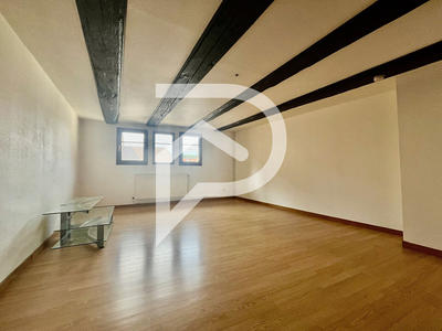 Immeuble - 270 m² - 10 pièces