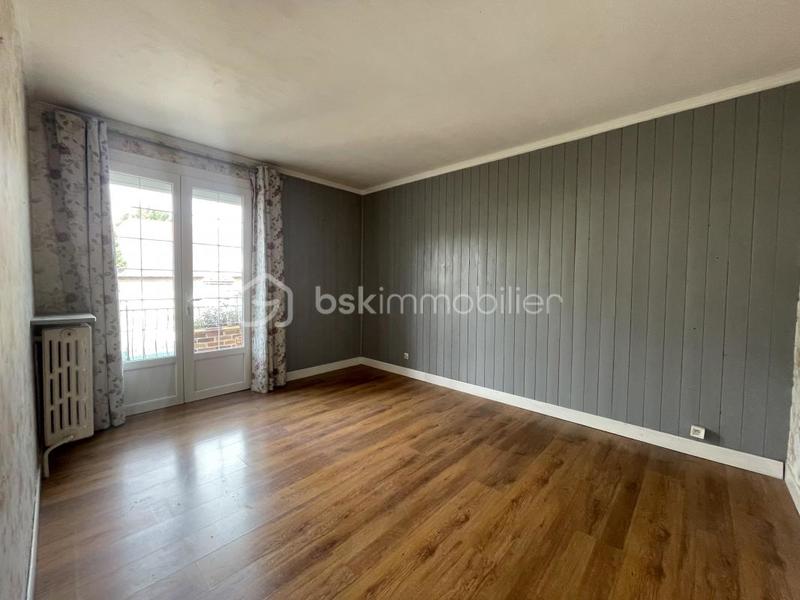 Maison traditionnelle - 169 m² - 7 pièces