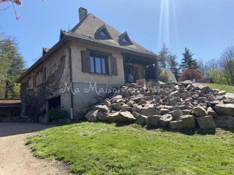 Maison - 156 m² - 8 pièces