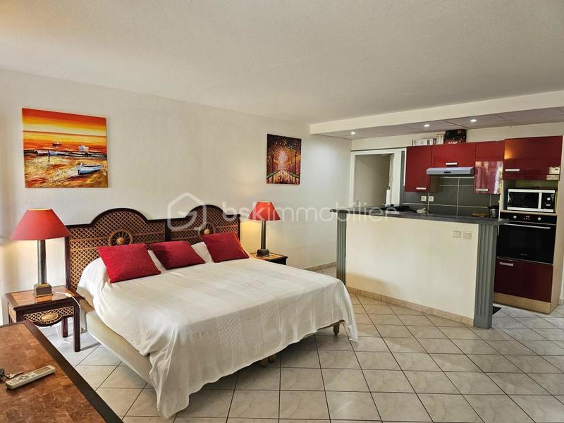 Studio - 41 m² - 1 pièce