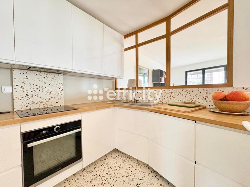 Appartement - 87 m² - 4 pièces