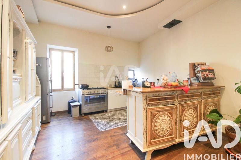 Maison - 177 m² - 6 pièces
