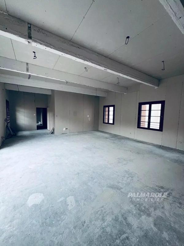 Appartement - 127 m² - 4 pièces