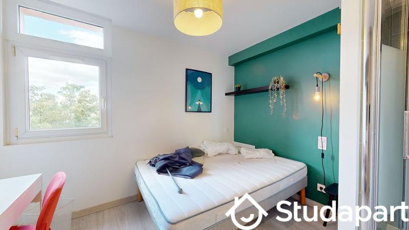 Chambre - 63 m² - 1 pièce