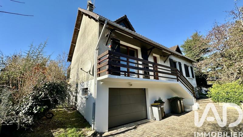 Maison - 137 m² - 7 pièces