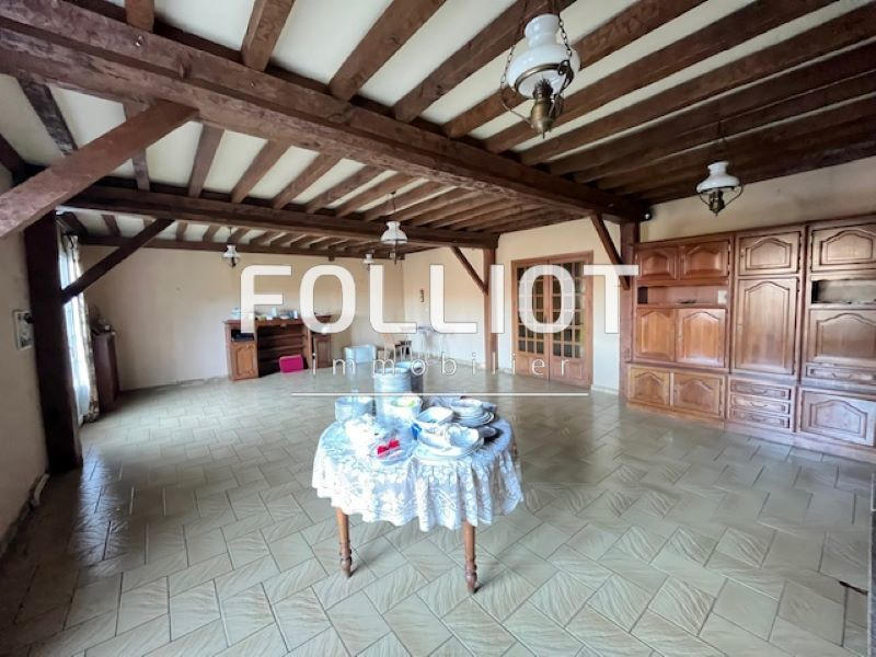 Maison - 225 m² - 6 pièces