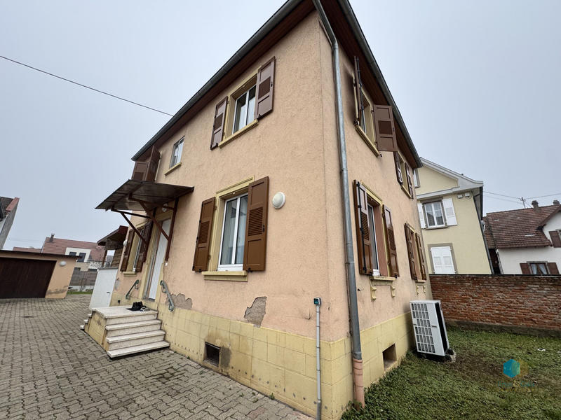 Maison - 131 m² - 5 pièces