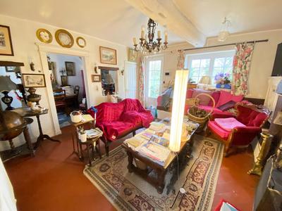 Maison - 119 m² - 9 pièces