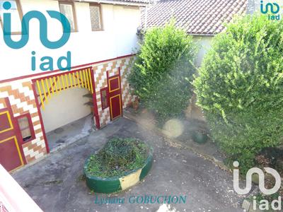 Maison - 147 m² - 6 pièces