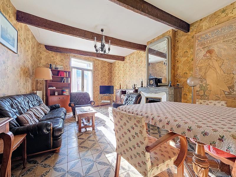 Maison de village - 169 m² - 7 pièces