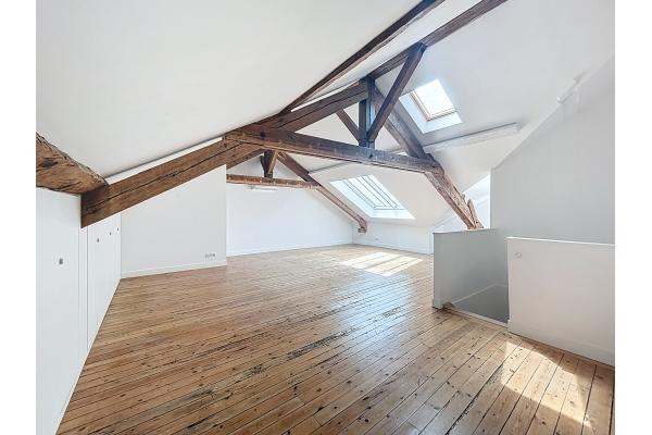 Appartement - 117 m² - 4 pièces