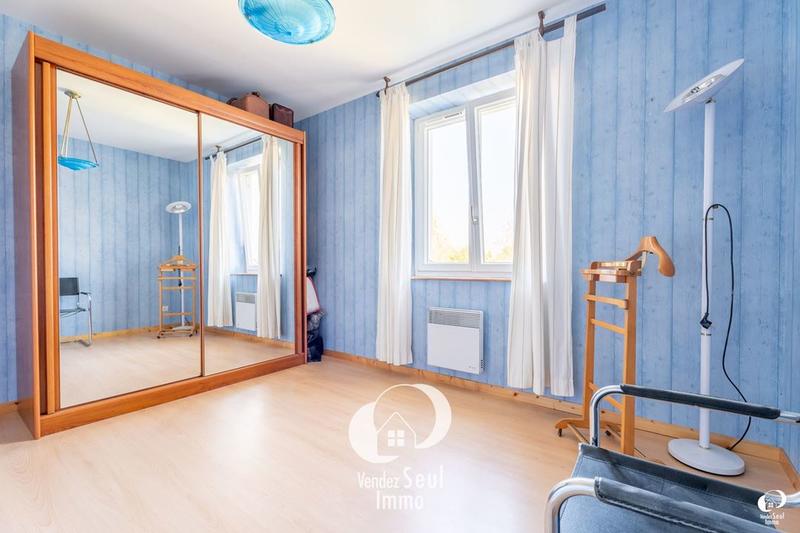 Maison traditionnelle - 202 m² - 7 pièces