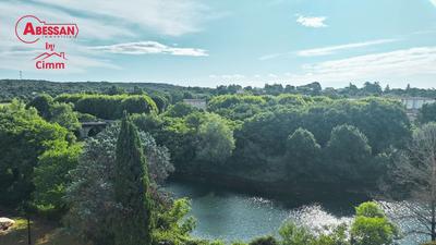 Maison - 196 m² - 7 pièces