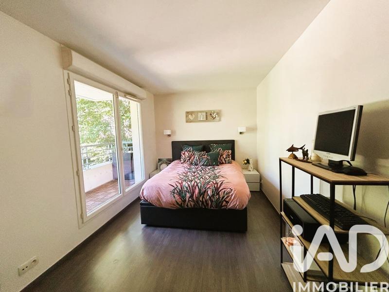 Appartement - 80 m² - 3 pièces