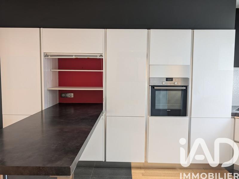 Appartement - 95 m² - 3 pièces