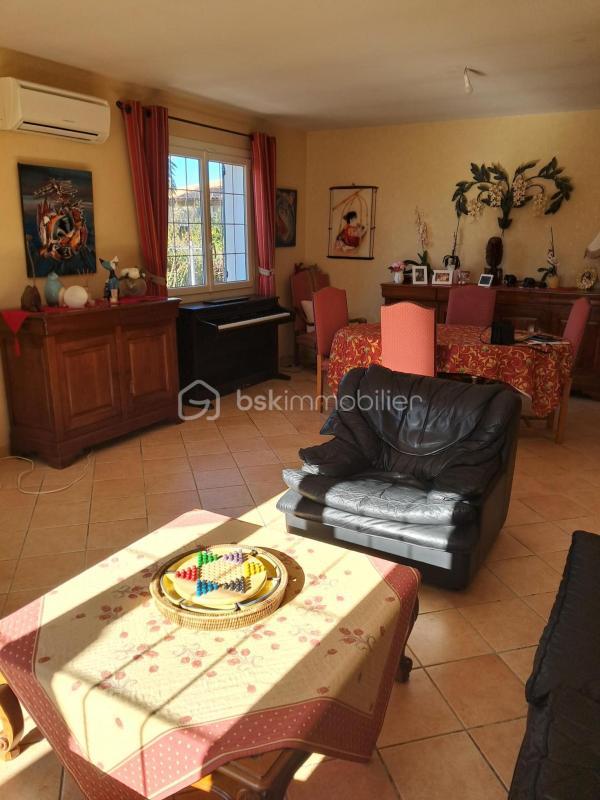 Maison traditionnelle - 180 m² - 6 pièces