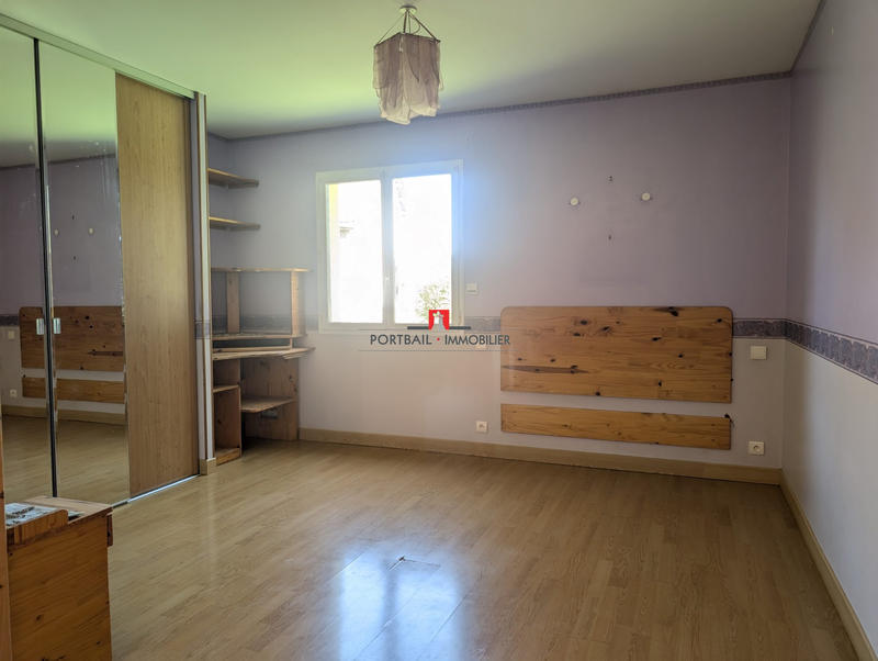 Maison - 174 m² - 6 pièces