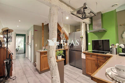 Maison - 96 m² - 5 pièces