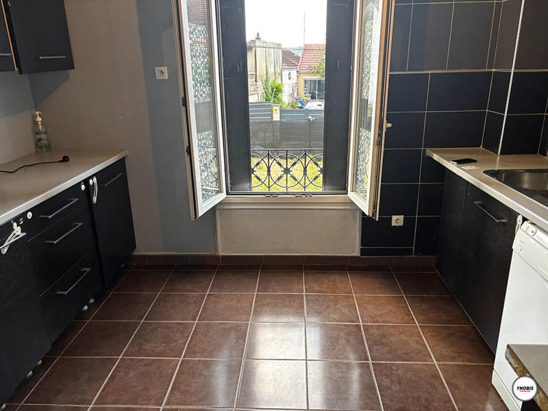 Maison - 122 m² - 6 pièces