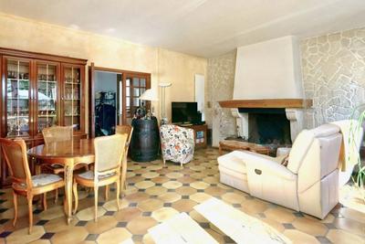 Maison - 151 m² - 6 pièces