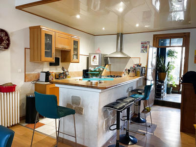 Appartement - 135 m² - 3 pièces