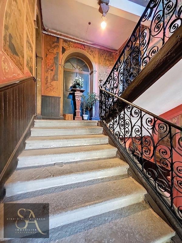 Immeuble - 1 100 m² - 15 pièces