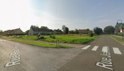 Terrain constructible - 1 150 m²