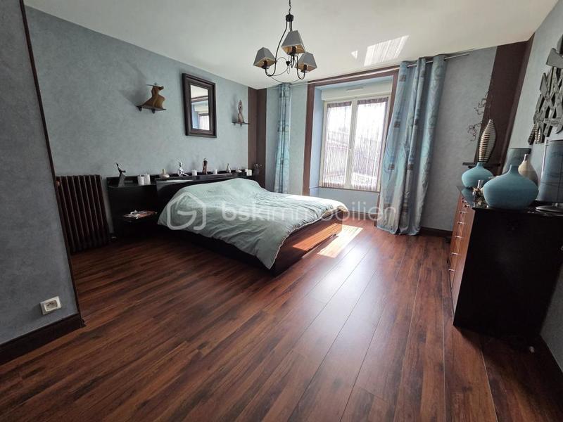 Maison ancienne - 315 m² - 10 pièces