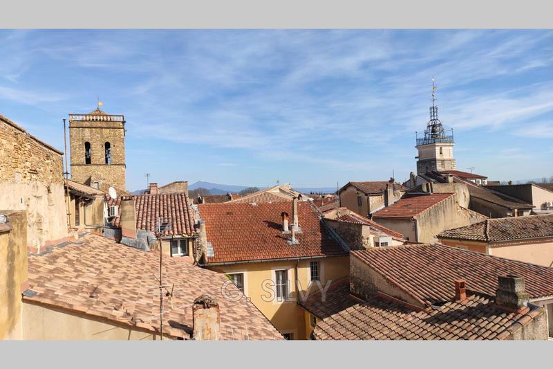 Appartement - 110 m² - 4 pièces