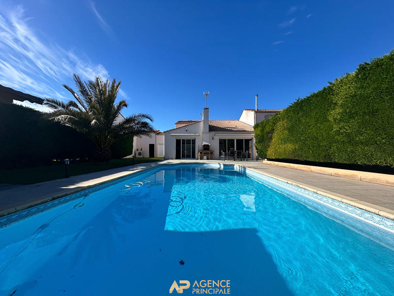 Maison - 141 m² - 6 pièces