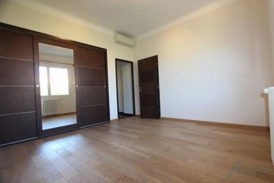 Maison - 150 m² - 10 pièces