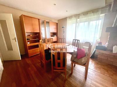 Maison - 170 m² - 8 pièces