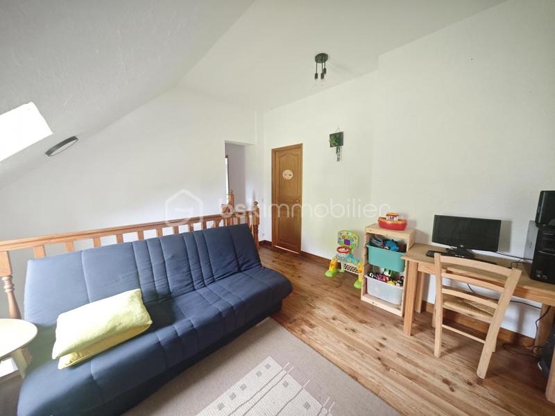 Propriété - 140 m² - 6 pièces