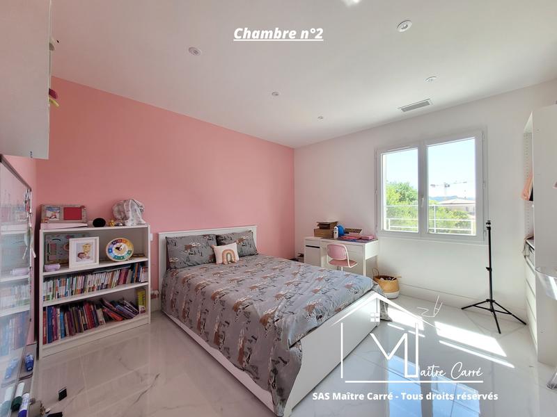 Maison - 138 m² - 5 pièces