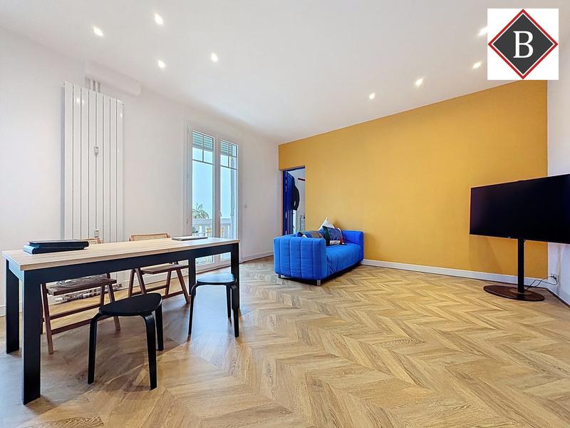 Appartement - 65 m² - 2 pièces