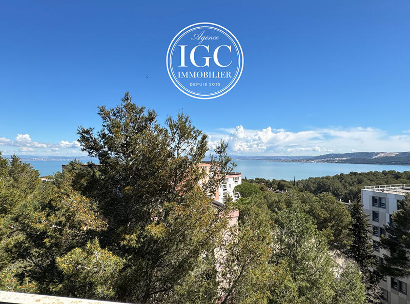 Appartement - 85 m² - 5 pièces