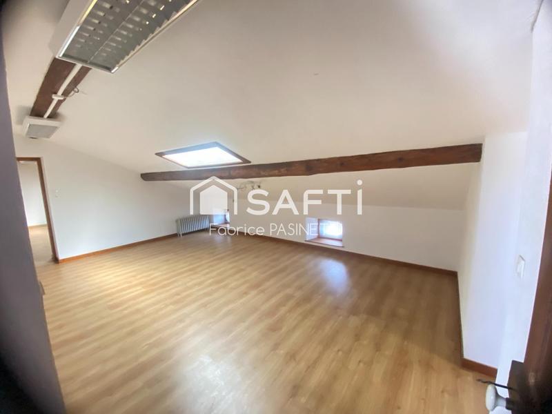 Maison de village - 190 m² - 8 pièces