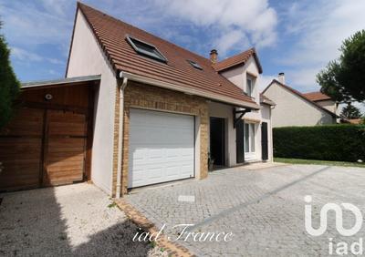 Maison - 127 m² - 6 pièces