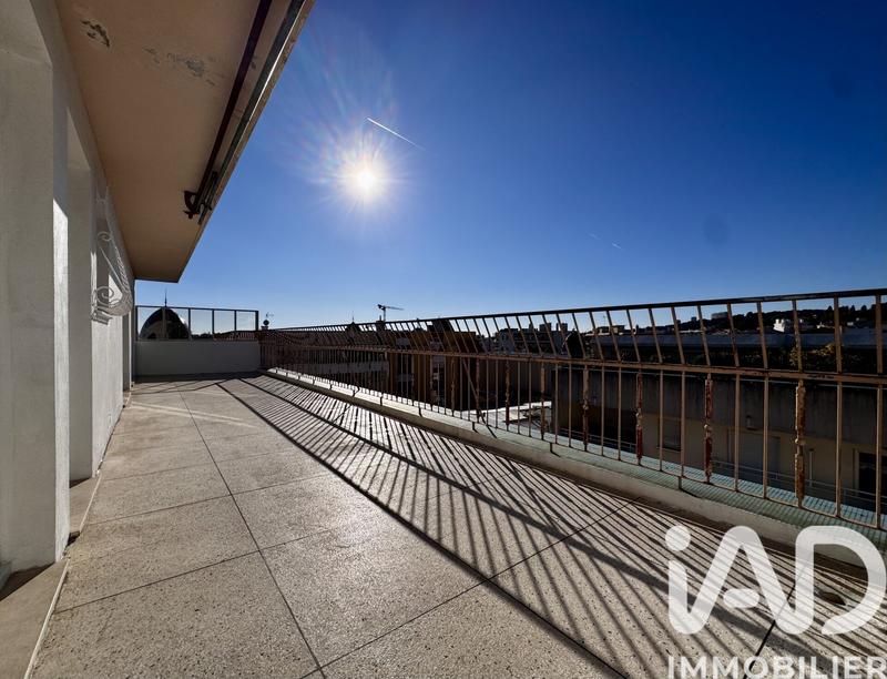 Appartement - 80 m² - 4 pièces