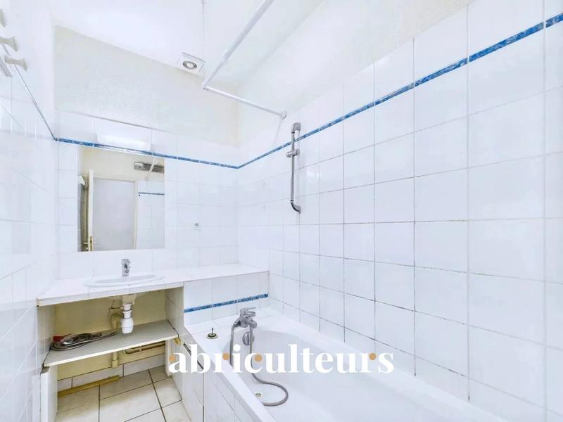 Appartement - 71 m² - 2 pièces