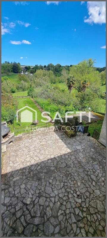 Appartement - 139 m² - 6 pièces