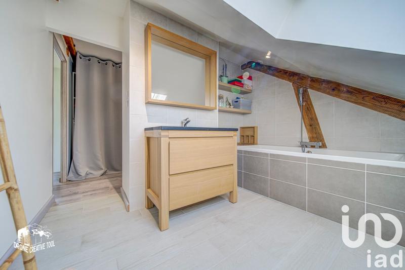 Maison - 140 m² - 4 pièces