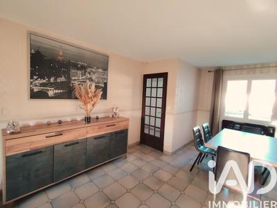 Maison - 88 m² - 4 pièces