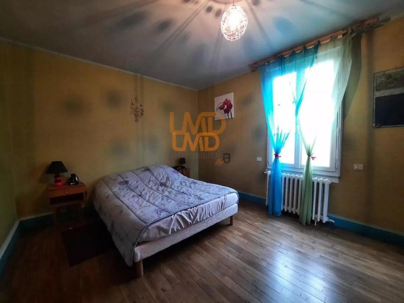 Maison de village - 95 m² - 3 pièces